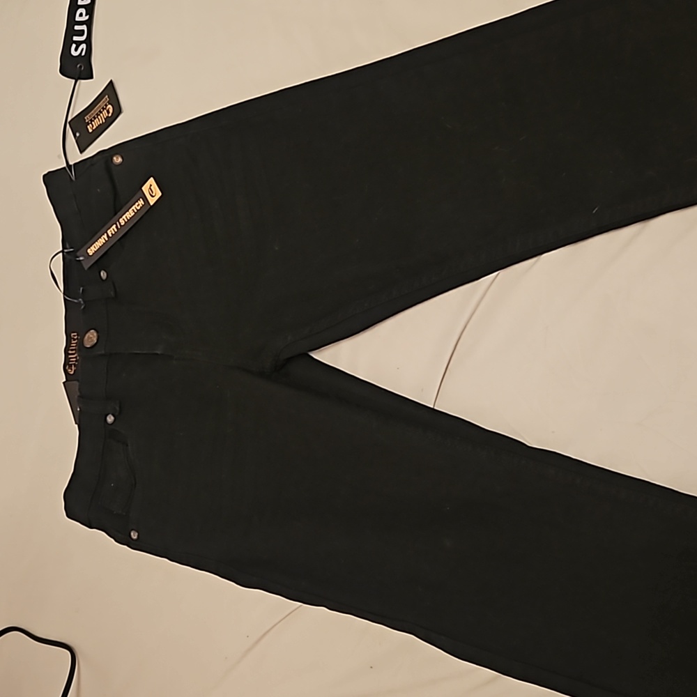Super flex skinny fit cultura black jeans size 14 runs small